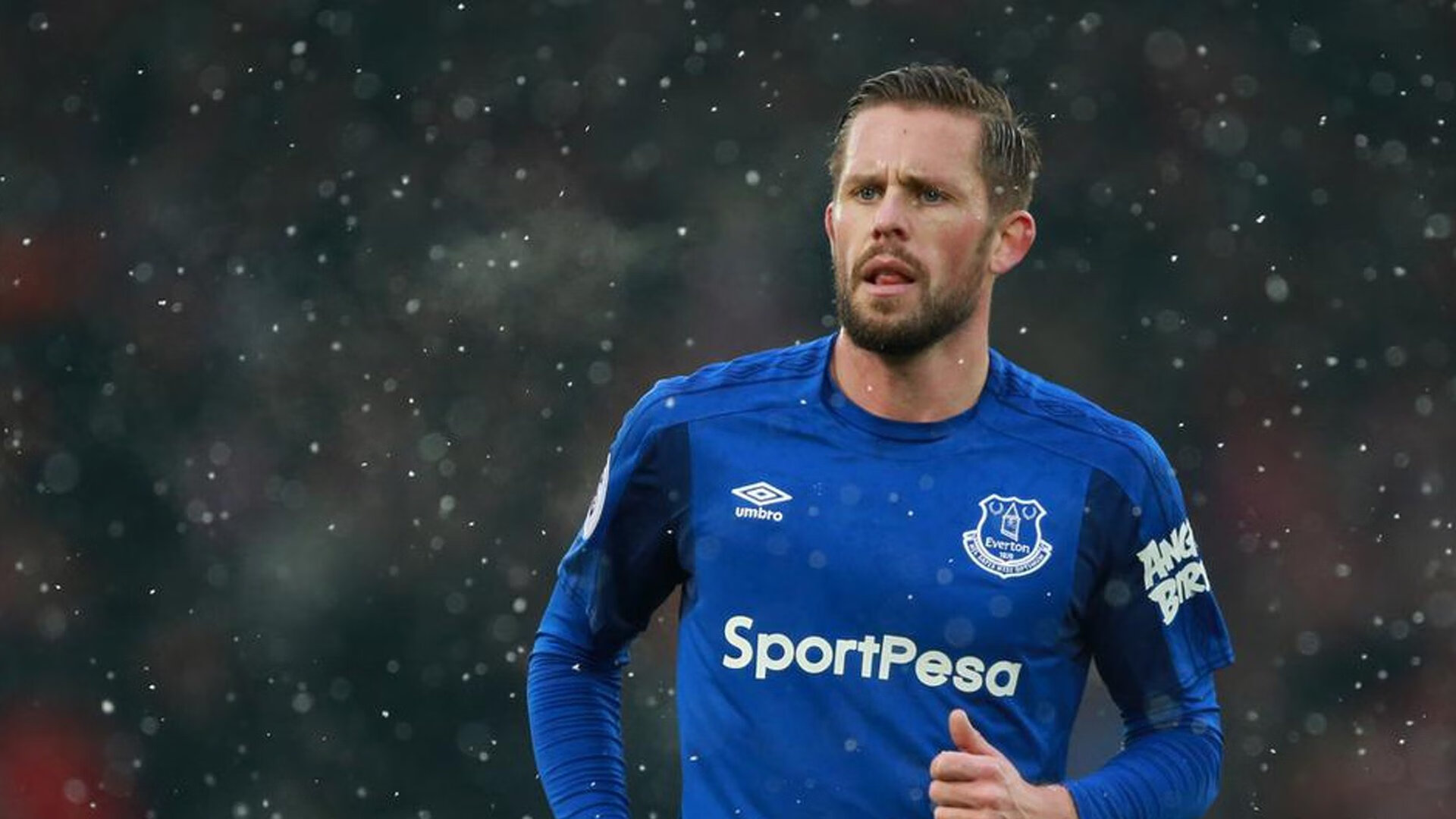 南美铁闸与东亚利刃，久保建英如何刺穿智利防守迷阵