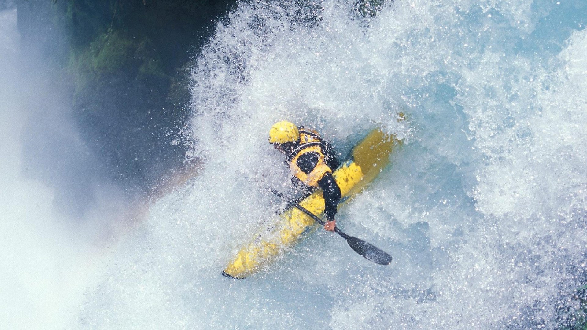 双城一夜,两种传奇,当独行侠的星光遇上欧冠的刀刃