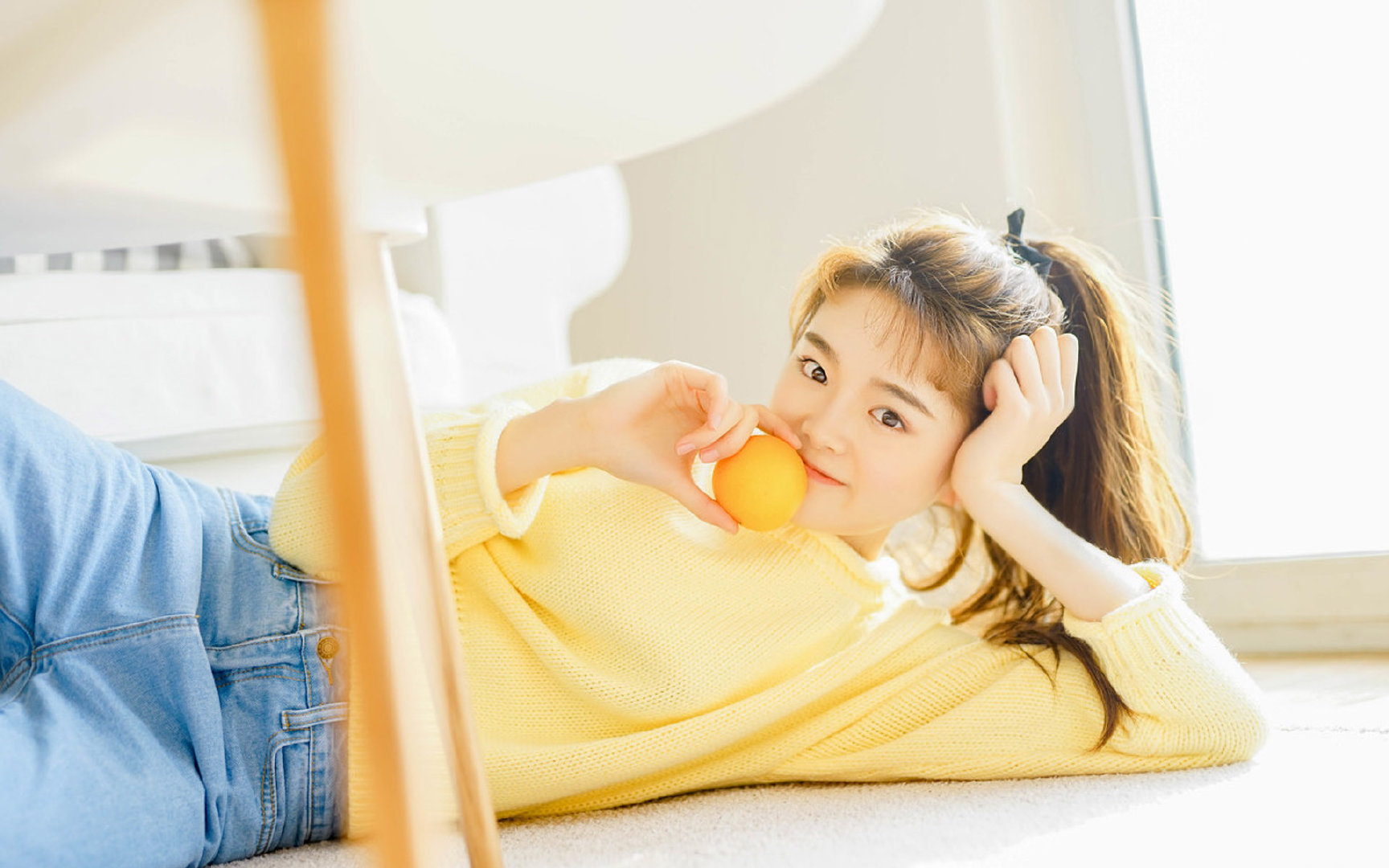 2026世界杯B组，北欧铁骑碾压宿敌，苏亚雷斯老骥伏枥—丹麦中场掌控如钟表，乌拉圭巨星独舞破局